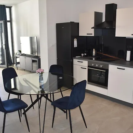 Time Together Apartment Pula